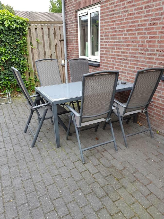 Vakantiehuis B&B De Bosrand Ґрусбек Екстер'єр фото